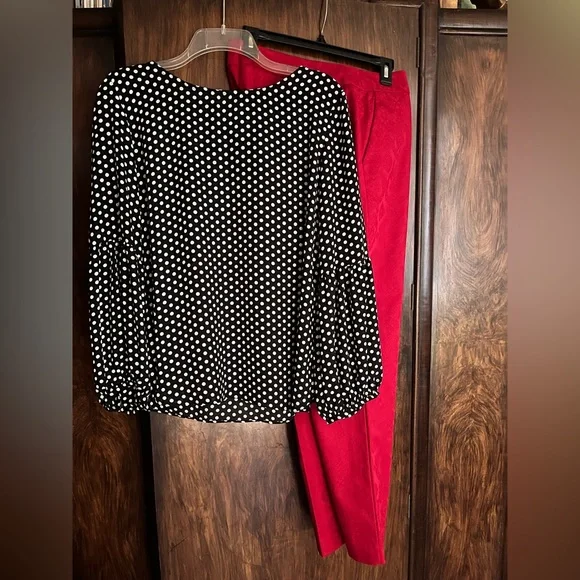Kenar black white dots blouse - Picture 8 of 9